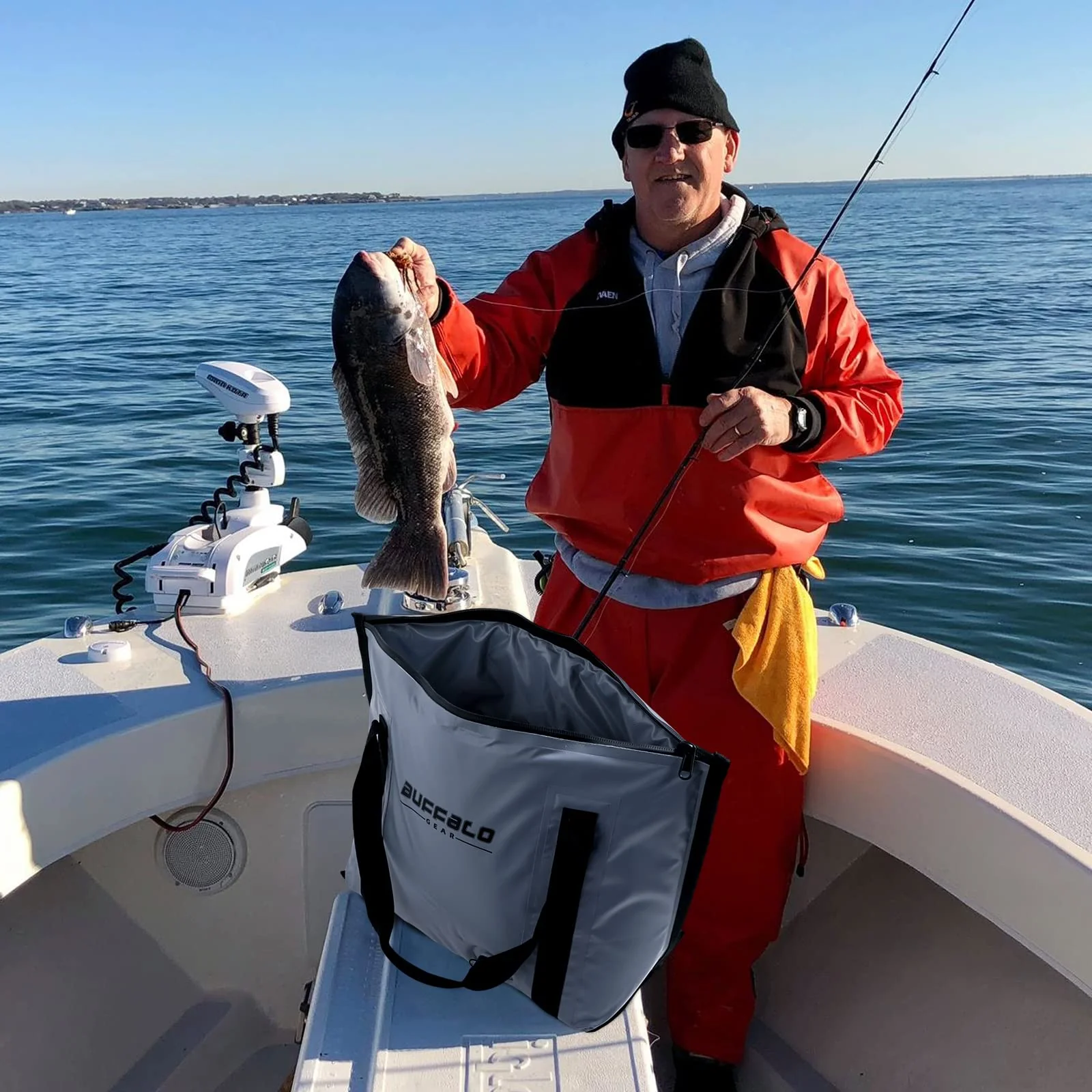 37QT Fish Cooler Bag With Flat Bottom - Image 7